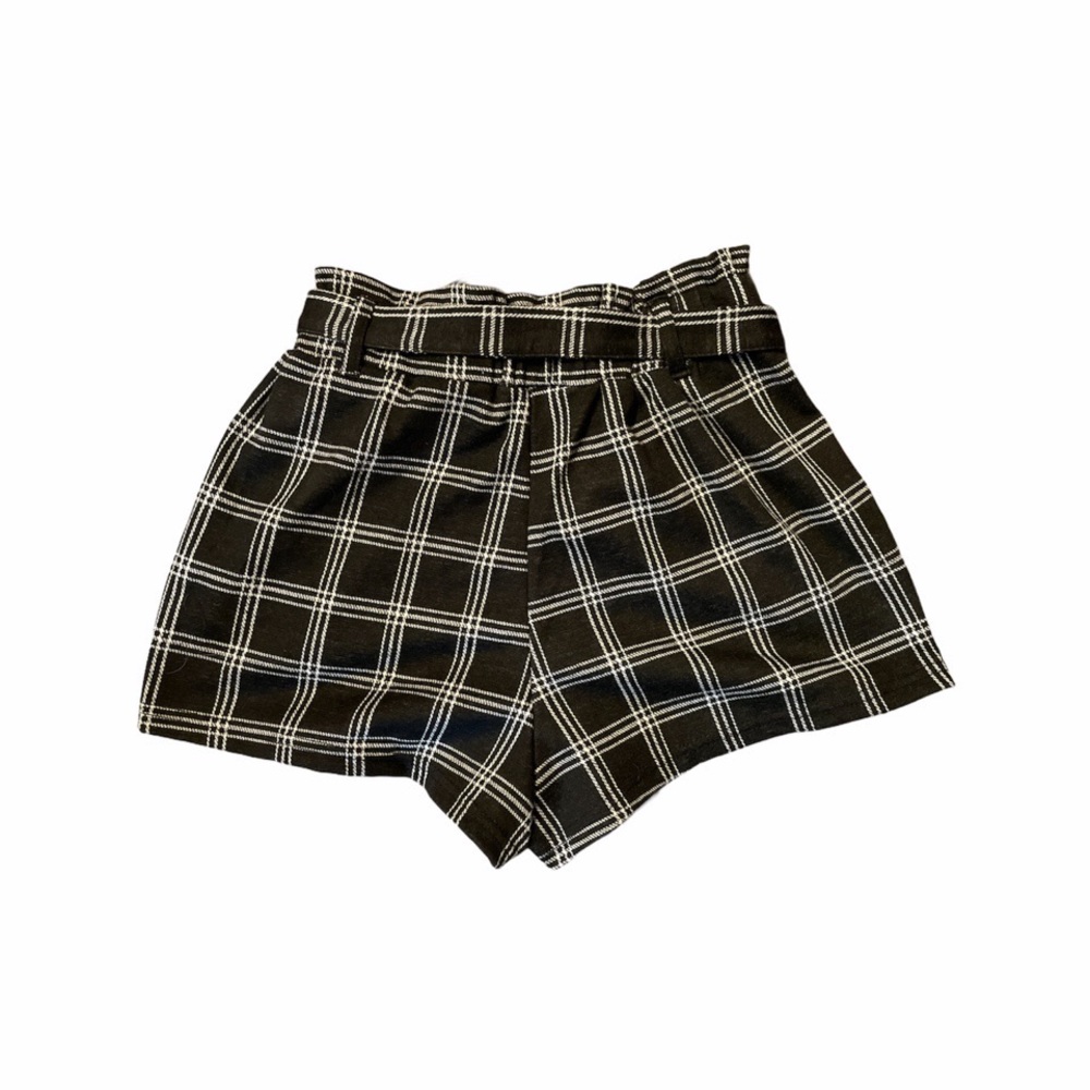 BNWT paper bag style shorts.